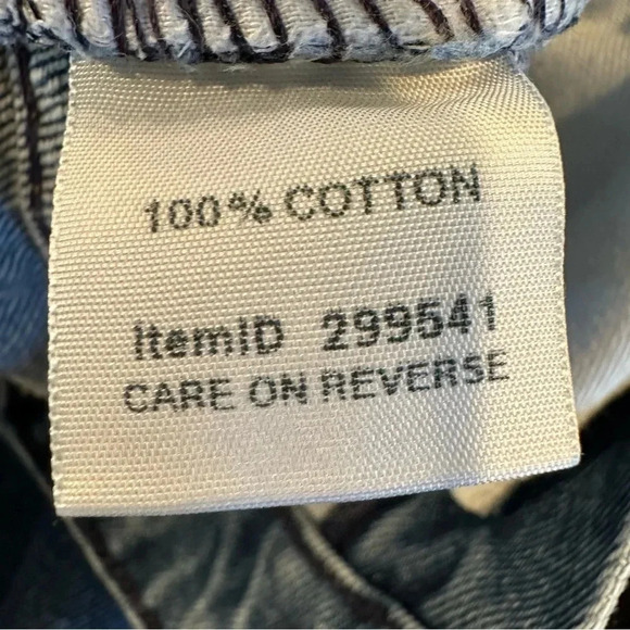 L.L.Bean Womens Medium Wash Original Fit Relaxed Jeans Size 10 Petite - Picture 8 of 11